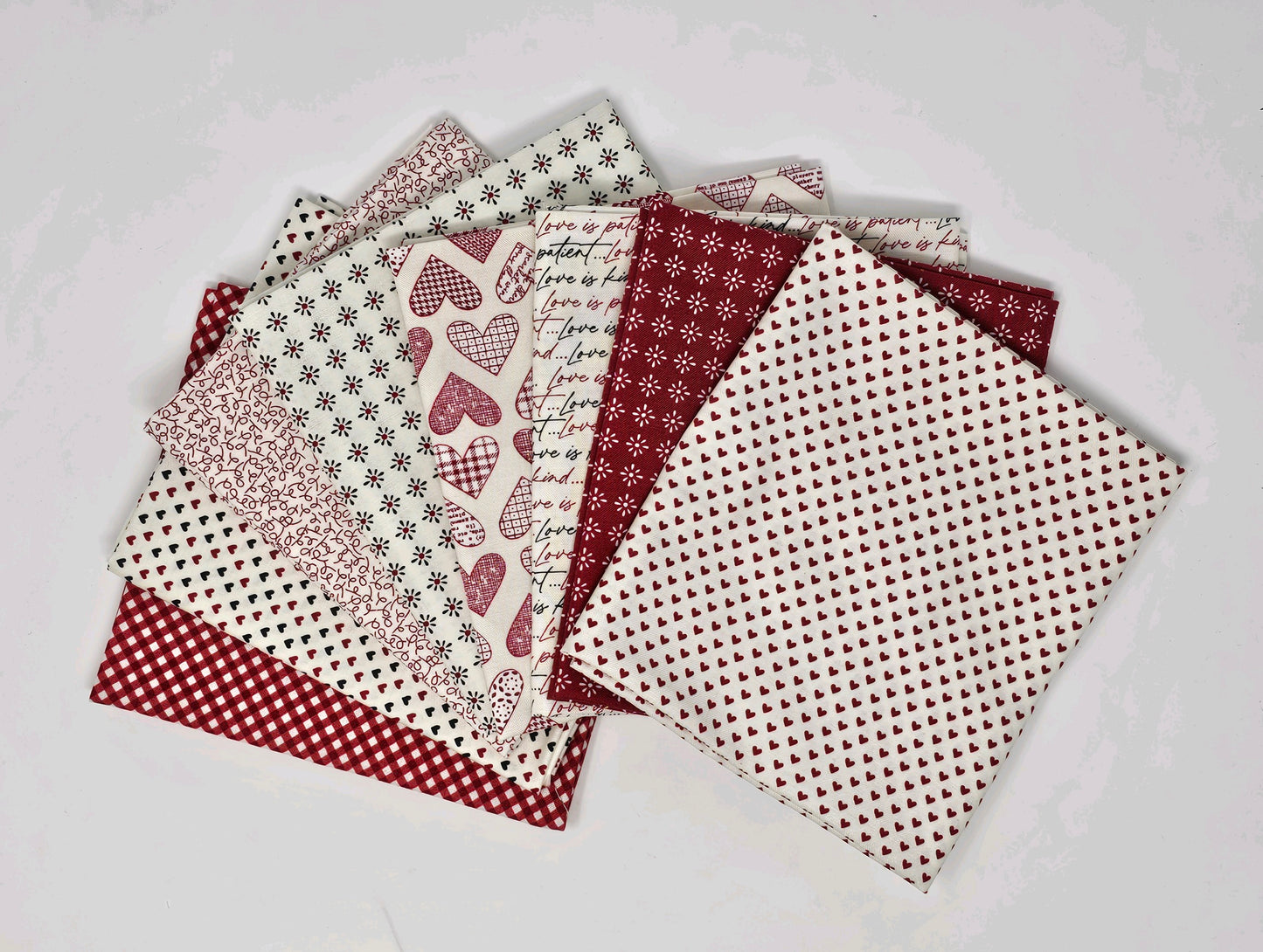 Moda Sweetwater Fabric Flirt Collection, 8 FQ Fabric Bundle